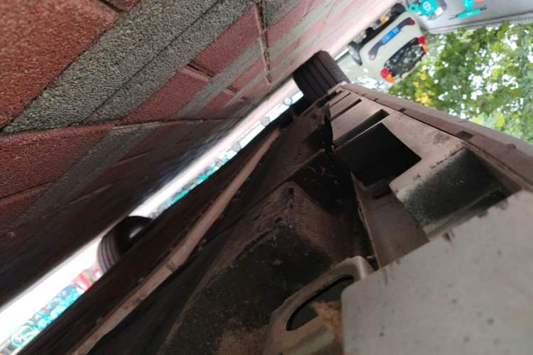Used AION S Plus 2023 70 Enjoy Edition Lithium Iron Phosphate Right Side Sill