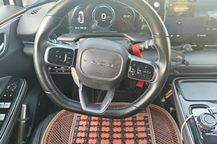 Used AION S Plus 2023 70 Enjoy Edition Lithium Iron Phosphate Steering Wheel