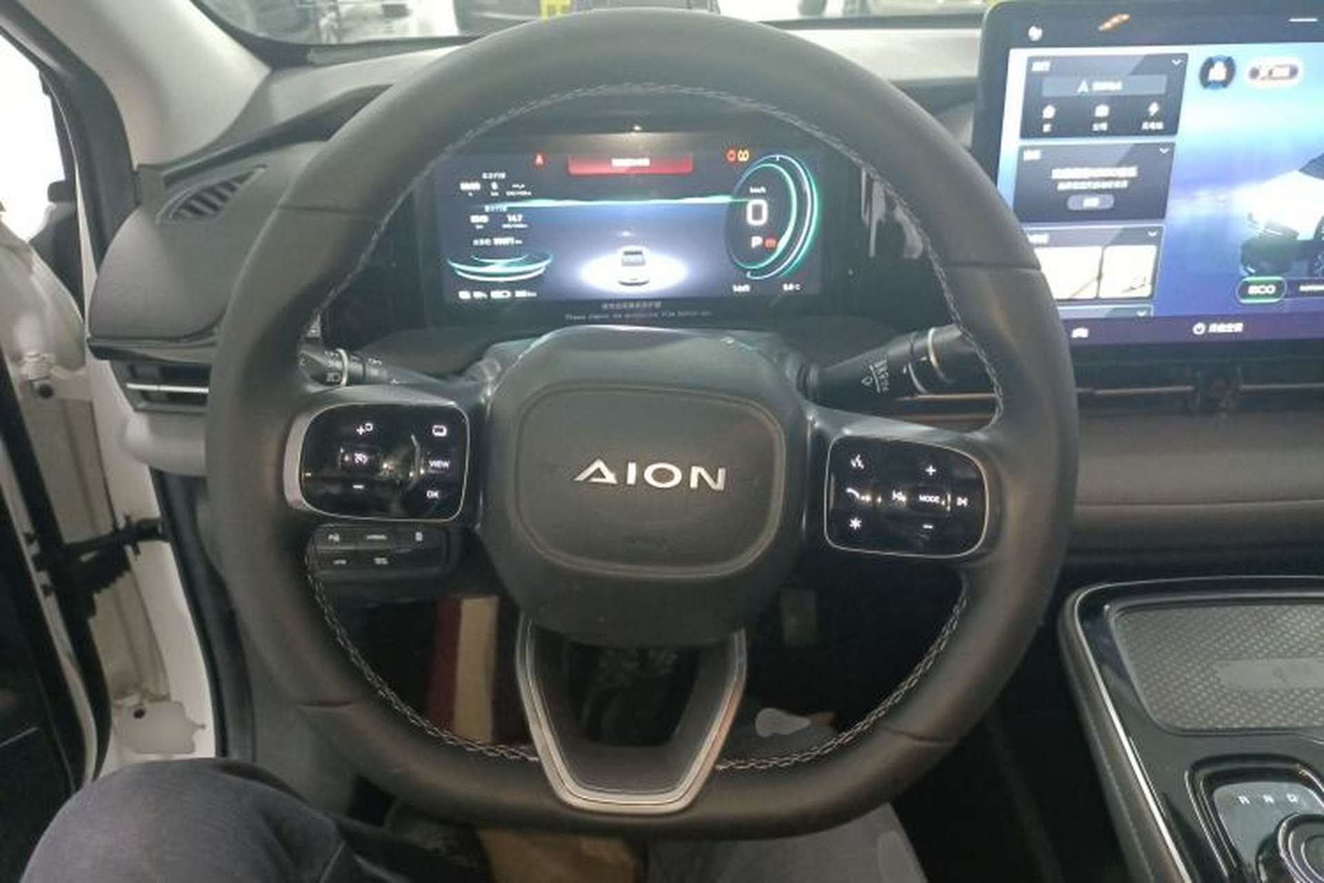 Used AION S Plus 2023 70 Intelligent Edition Lithium Iron Phosphate Steering Wheel