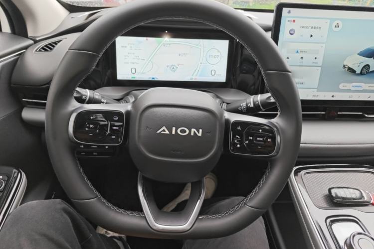 Used AION S Plus 2023 70 Intelligent Edition Lithium Iron Phosphate Steering Wheel