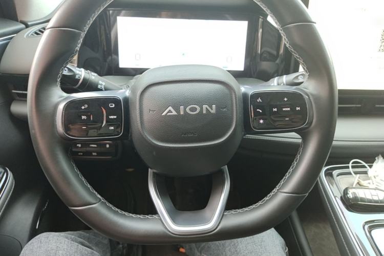 Used AION S Plus 2023 70 Enjoy Edition Lithium Iron Phosphate Steering Wheel