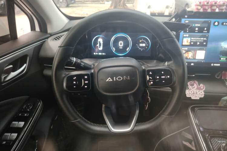 Used AION S Plus 2023 70 Enjoy Edition Lithium Iron Phosphate Steering Wheel