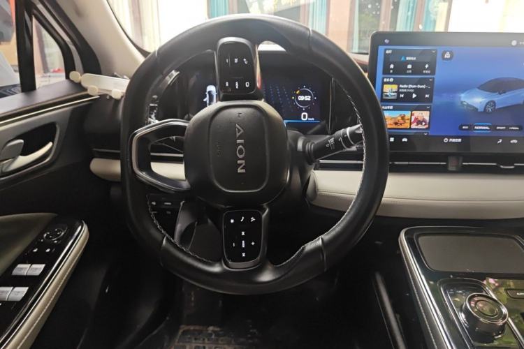 Used AION S Plus 2023 70 Enjoy Edition Lithium Iron Phosphate Steering Wheel