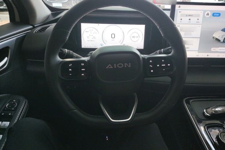 Used AION S Plus 2023 70 Intelligent Edition Lithium Iron Phosphate Steering Wheel