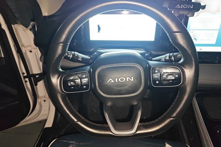 Used AION S Plus 2023 70 Intelligent Edition Lithium Iron Phosphate Steering Wheel