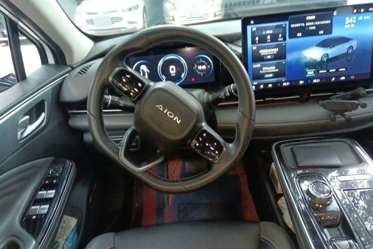 Used AION S Plus 2023 70 Enjoy Edition Lithium Iron Phosphate Steering Wheel