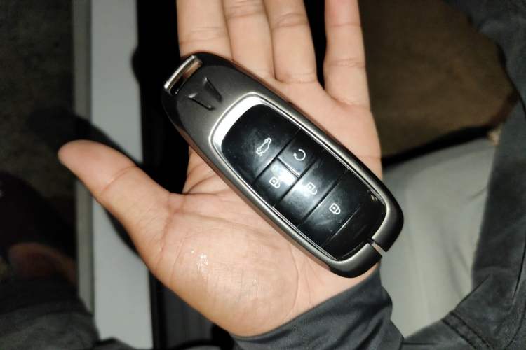 Used AION S Plus 2023 70 Enjoy Edition Lithium Iron Phosphate Vehicle Key