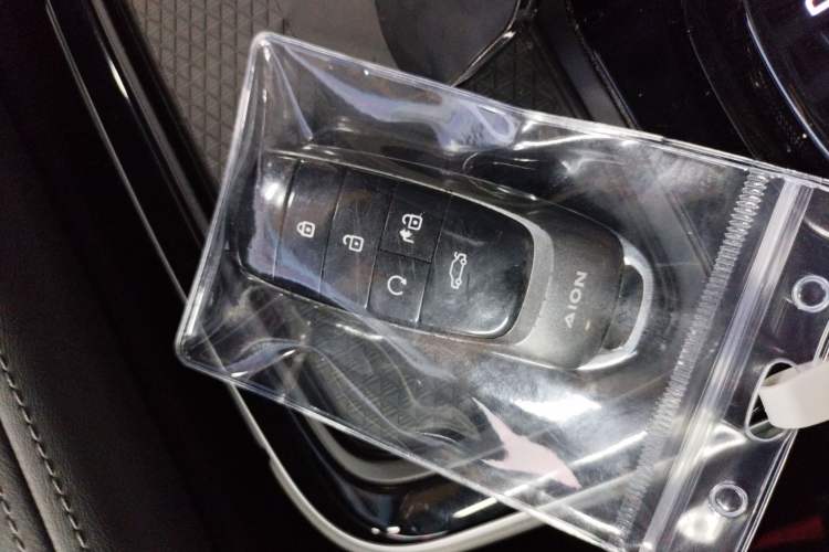 Used AION S Plus 2023 70 Intelligent Edition Lithium Iron Phosphate Vehicle Key