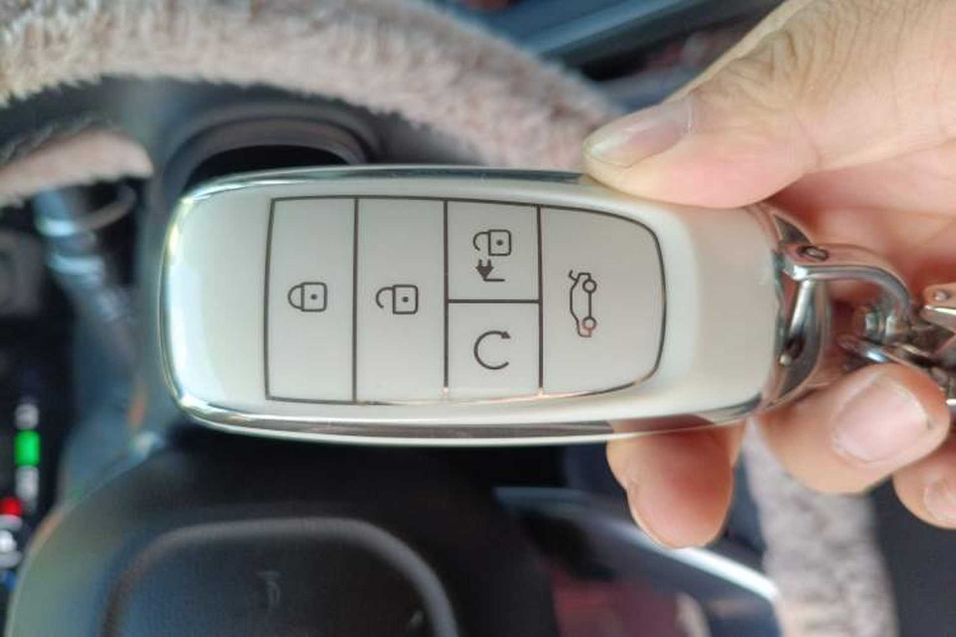 Used AION S Plus 2023 70 Intelligent Edition Lithium Iron Phosphate Vehicle Key