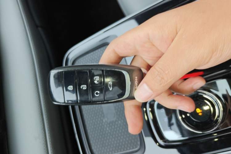 Used AION S Plus 2023 70 Intelligent Edition Lithium Iron Phosphate Vehicle Key