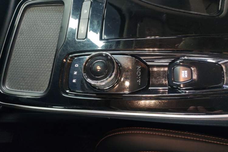 Used AION S Plus 2025 Comfort Version 53.241 kWh Gear Lever