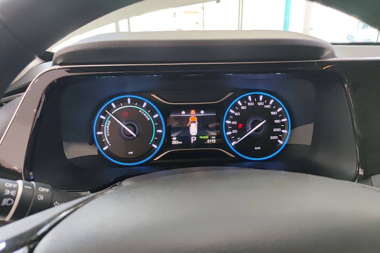 Used AION S Plus 2025 Comfort Version 53.241 kWh Instrument Cluster