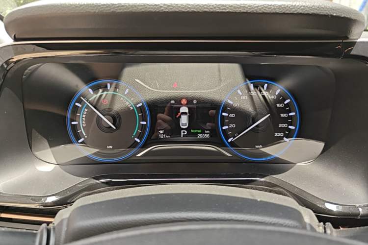 Used AION S Plus 2025 Comfort Version 53.241 kWh Instrument Cluster