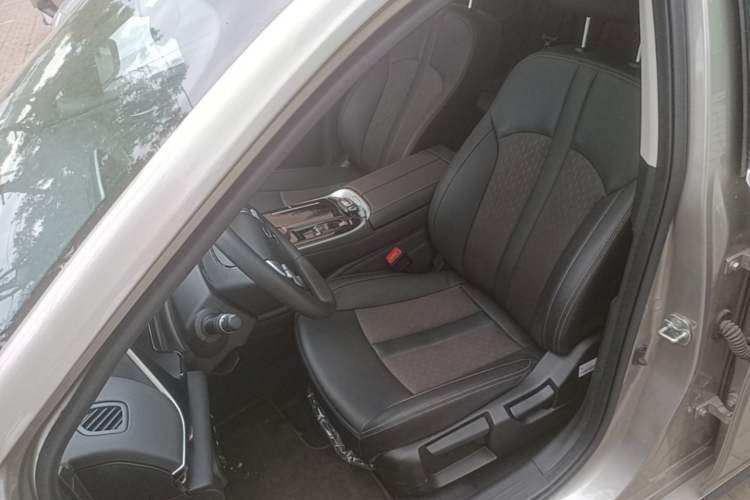Used AION S Plus 2025 Comfort Version 53.241 kWh Left Front Seat