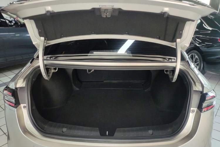 Used AION S Plus 2025 Comfort Version 53.241 kWh Trunk