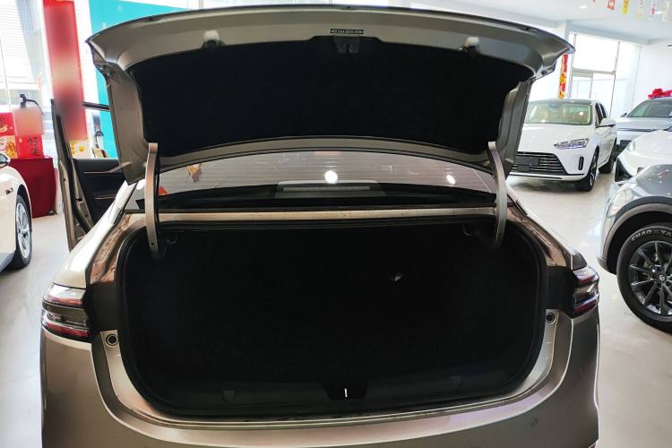 Used AION S Plus 2025 Comfort Version 53.241 kWh Trunk