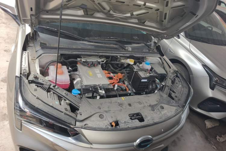 Used AION S Plus 2025 Travel Edition 52.998 kWh Engine Bay