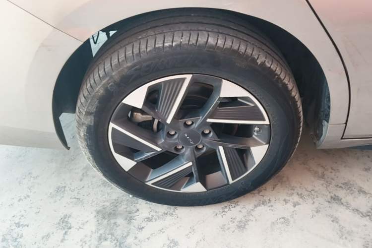 Used AION S Plus 2025 Travel Edition 53.241 kWh Exterior 5