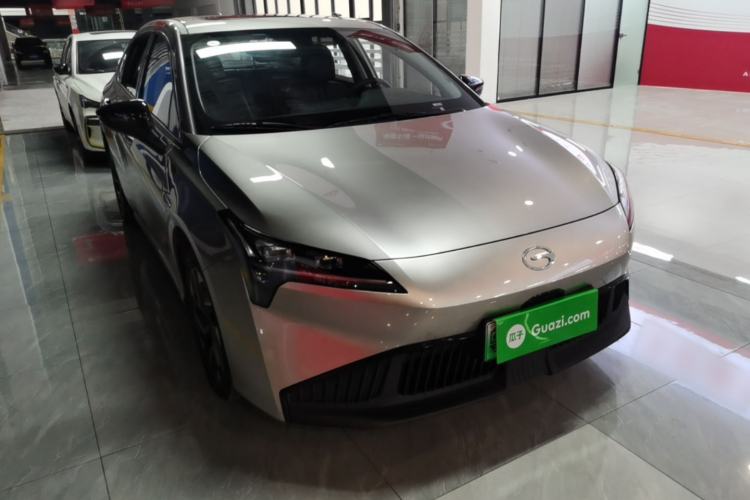 Used AION S Plus 2025 Comfort Version 53.241 kWh Front Right 45 Deg
