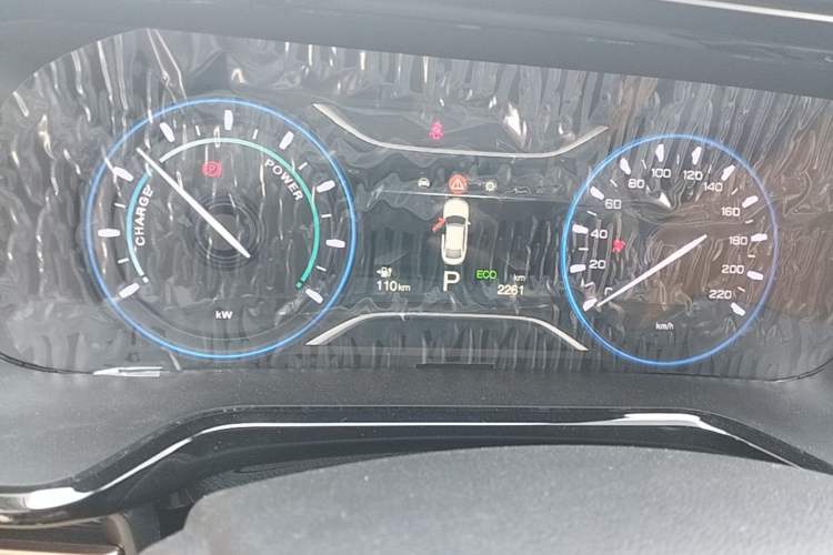 Used AION S Plus 2025 Travel Edition 53.241 kWh Instrument Cluster