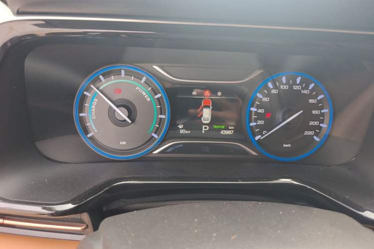Used AION S Plus 2025 Travel Edition 52.998 kWh Instrument Cluster