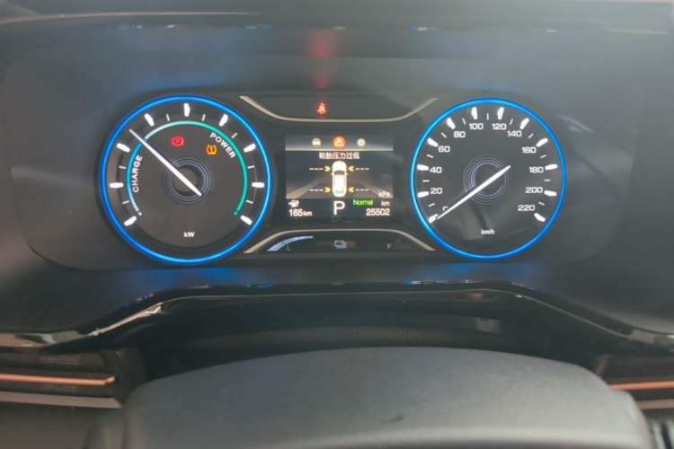 Used AION S Plus 2025 Travel Edition 52.998 kWh Instrument Cluster