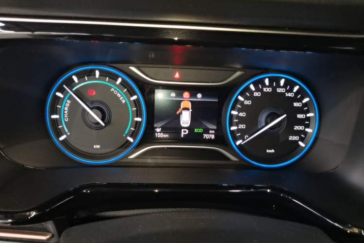 Used AION S Plus 2025 Comfort Version 53.241 kWh Instrument Cluster