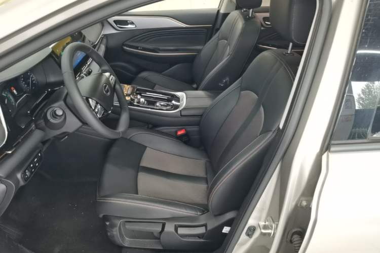 Used AION S Plus 2025 Comfort Version 53.241 kWh Left Front Seat