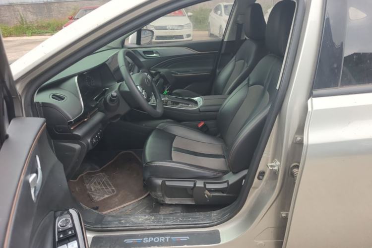 Used AION S Plus 2025 Travel Edition 52.998 kWh Left Front Seat