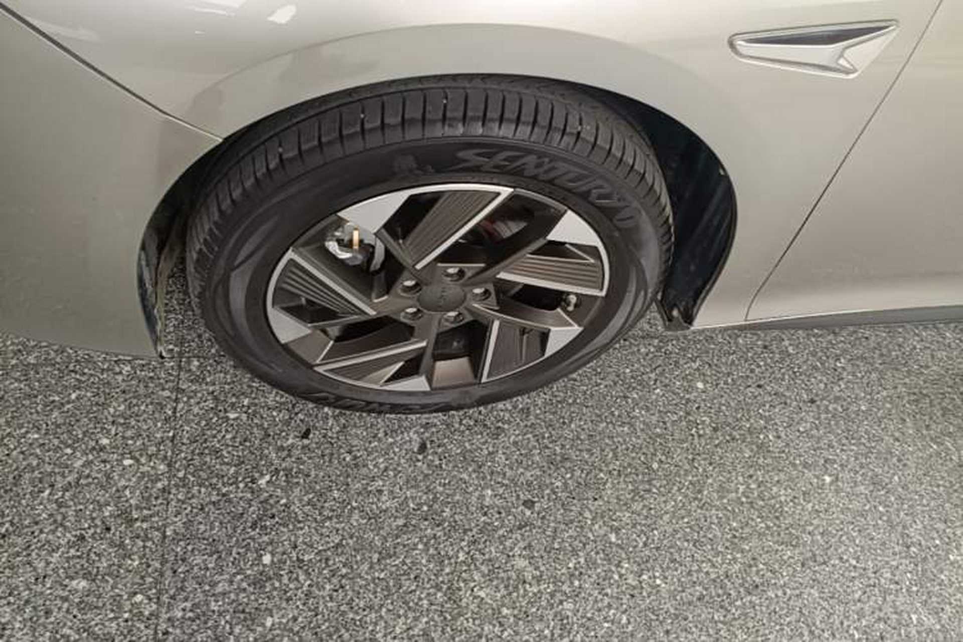 Used AION S Plus 2025 Comfort Version 53.241 kWh Left Front Wheel Hub