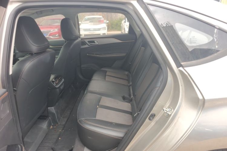 Used AION S Plus 2025 Travel Edition 52.998 kWh Left Rear Seat