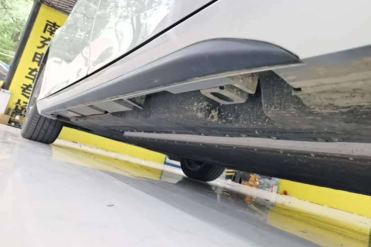 Used AION S Plus 2025 Comfort Version 53.241 kWh Left Side Sill