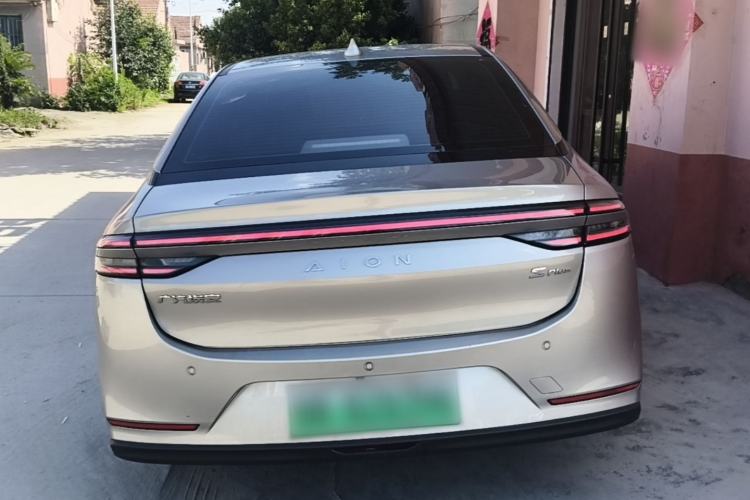 Used AION S Plus 2025 Travel Edition 53.241 kWh Rear