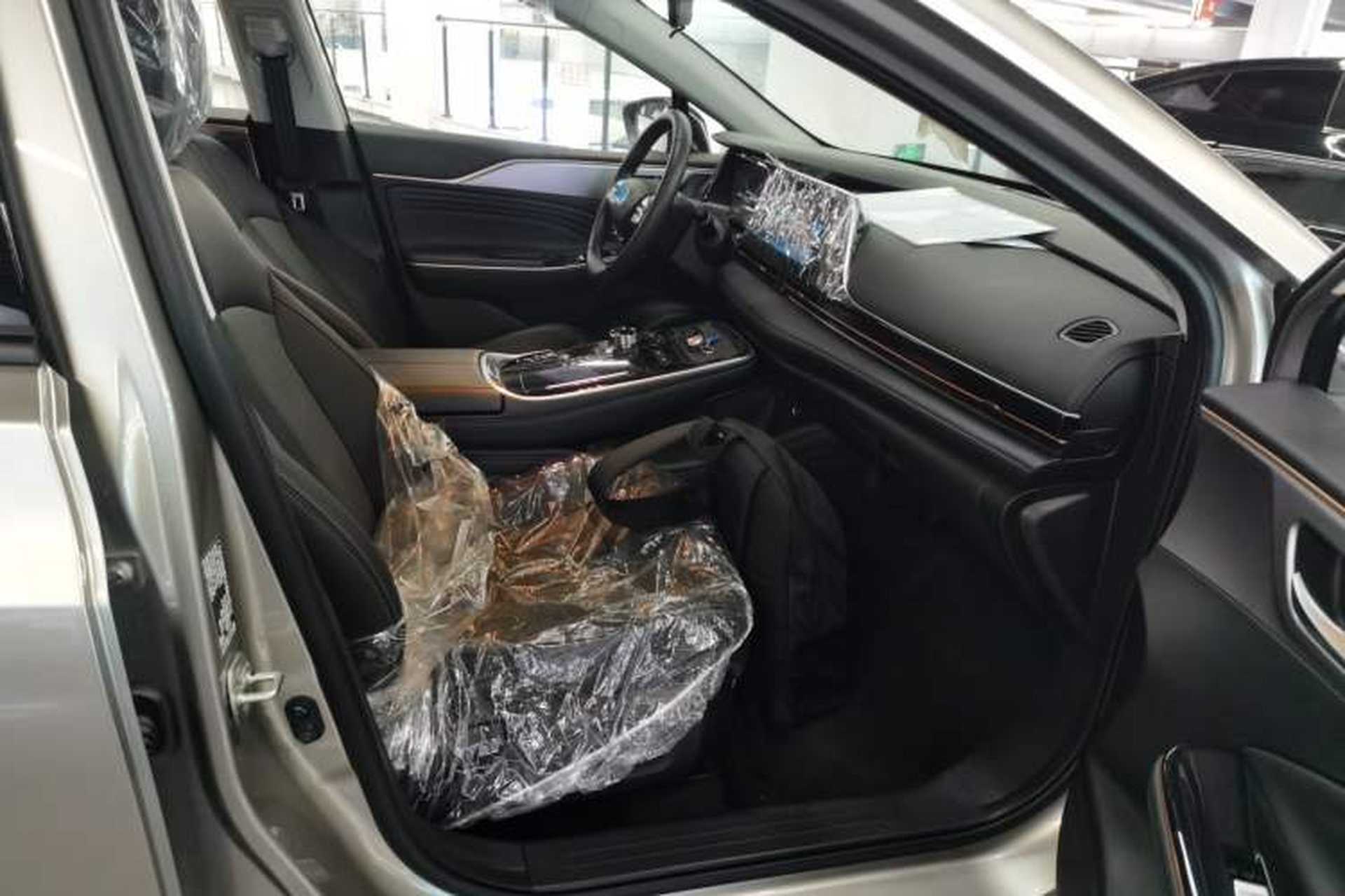 Used AION S Plus 2025 Travel Edition 53.241 kWh Right Front Seat