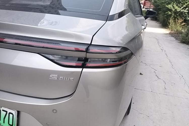 Used AION S Plus 2025 Travel Edition 53.241 kWh Right Rear Taillight