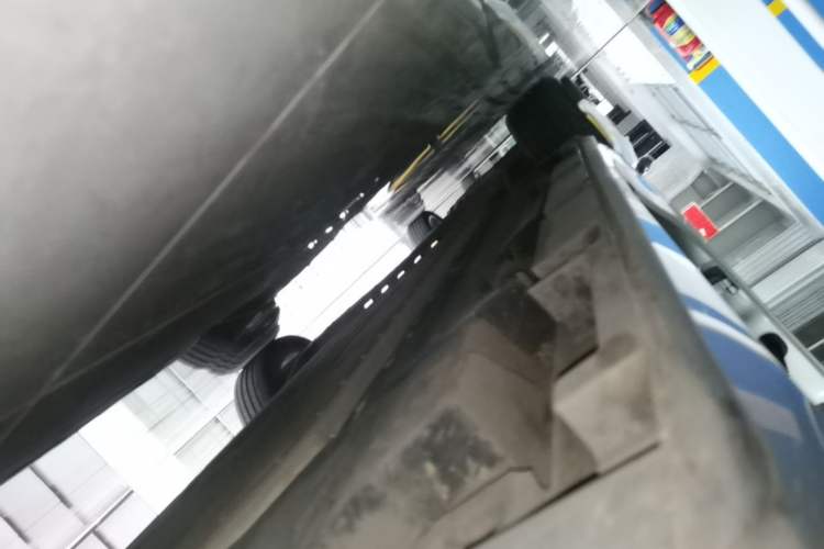 Used AION S Plus 2025 Comfort Version 53.241 kWh Right Side Sill