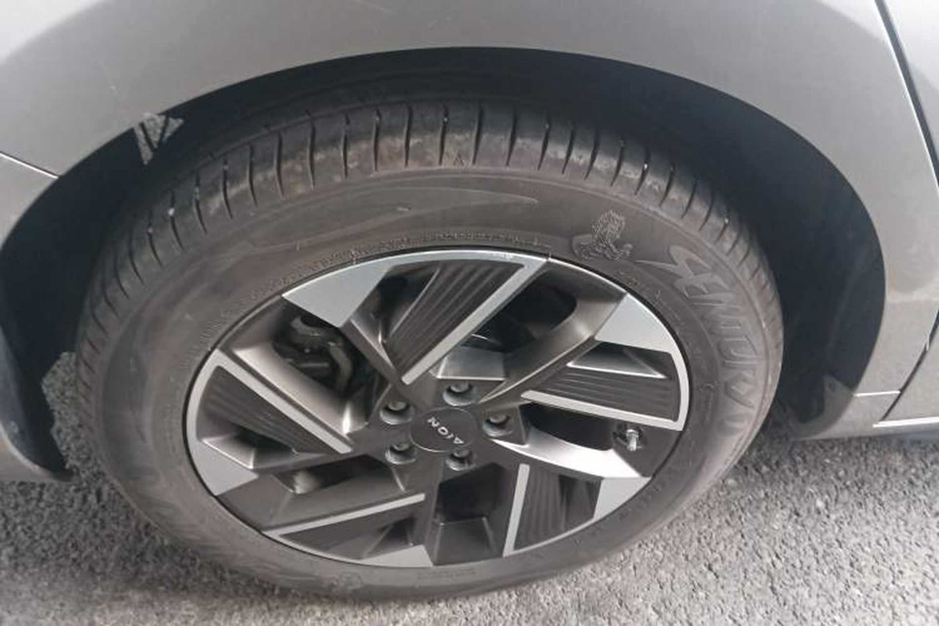 Used AION S Plus 2025 Comfort Version 53.241 kWh Exterior 2