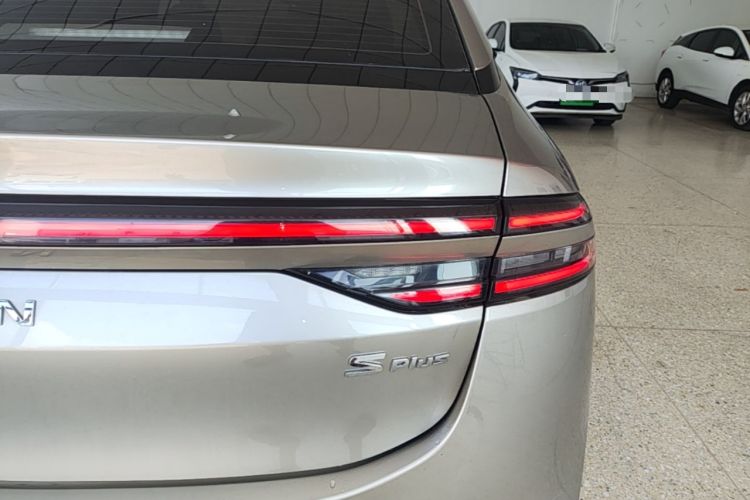 Used AION S Plus 2025 Travel Edition 53.241 kWh Exterior 3