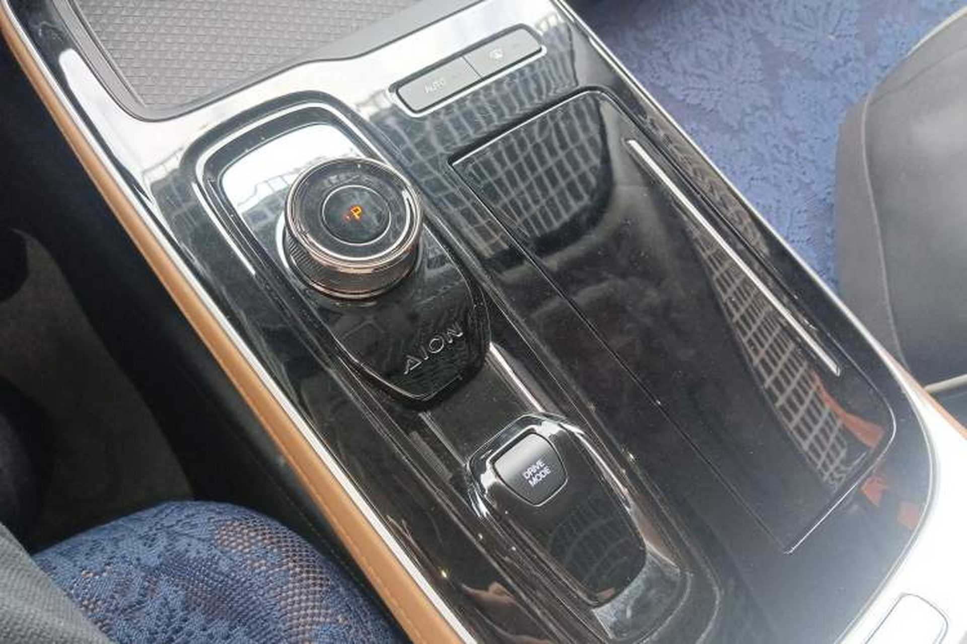 Used AION S Plus 2025 Comfort Version 53.241 kWh Gear Lever