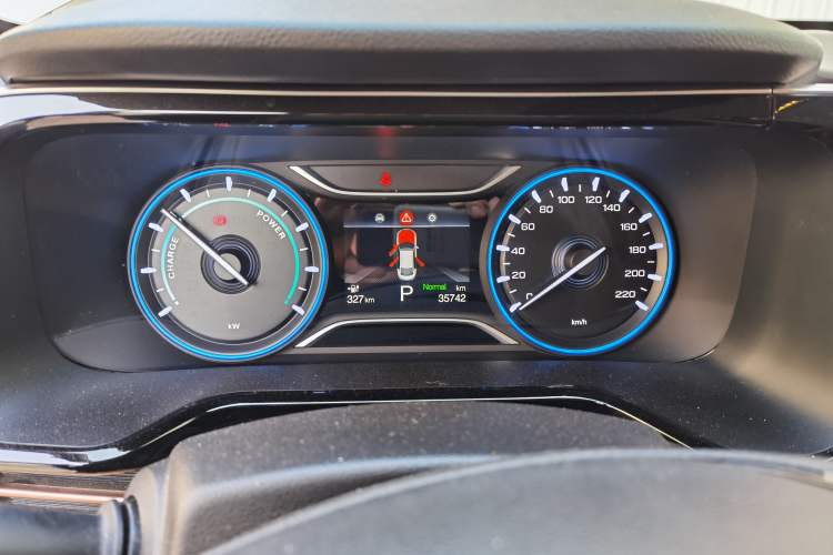 Used AION S Plus 2025 Travel Edition 52.998 kWh Instrument Cluster