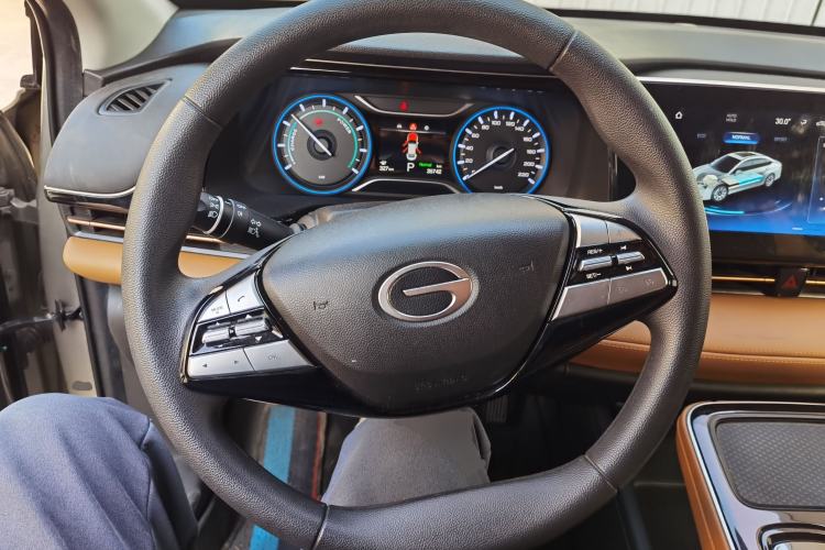 Used AION S Plus 2025 Travel Edition 52.998 kWh Steering Wheel