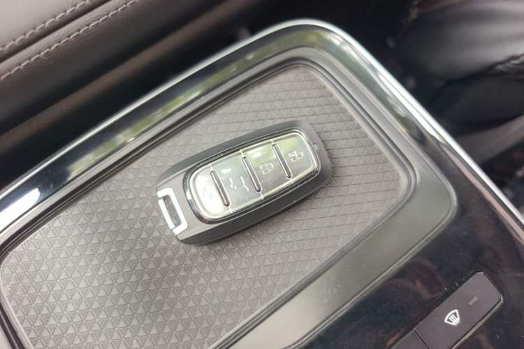Used AION S Plus 2025 Travel Edition 53.241 kWh Vehicle Key