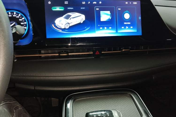 Used AION S Plus 2025 Comfort Version 53.241 kWh Audio And AC Panel