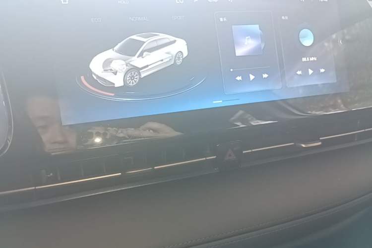 Used AION S Plus 2025 Travel Edition 53.241 kWh Audio And AC Panel