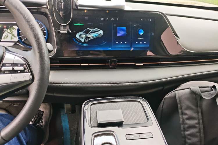 Used AION S Plus 2025 Comfort Version 53.241 kWh Audio And AC Panel