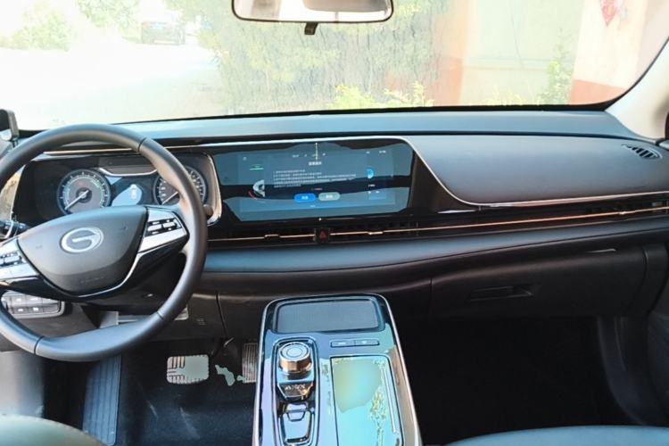 Used AION S Plus 2025 Travel Edition 53.241 kWh Center Console