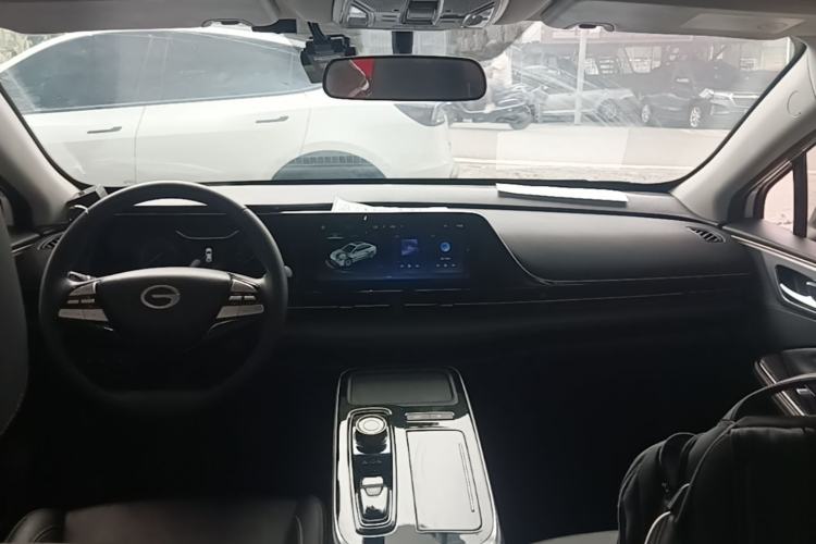 Used AION S Plus 2025 Travel Edition 53.241 kWh Center Console