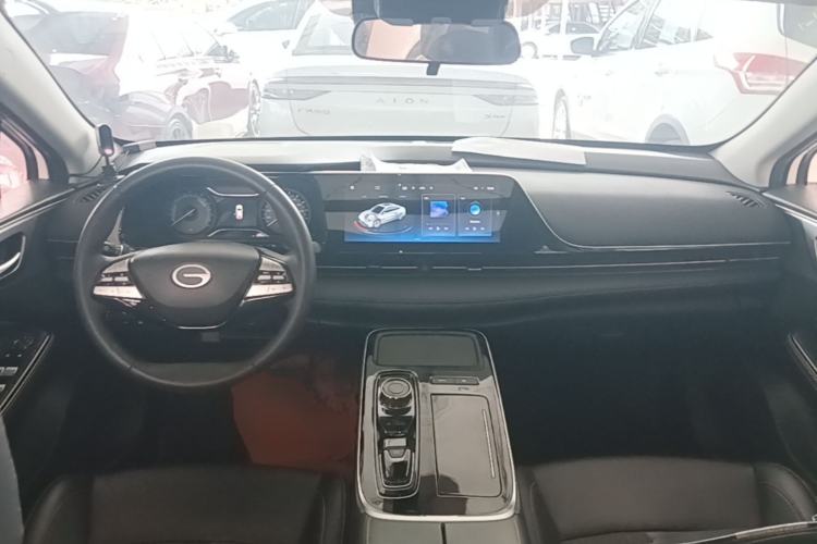 Used AION S Plus 2025 Travel Edition 53.241 kWh Center Console