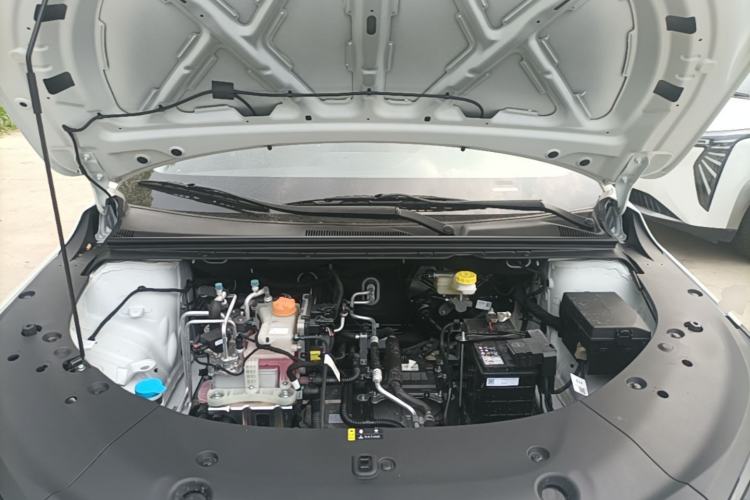 Used AION S Plus 2025 Comfort Version 52.998 kWh Engine Bay