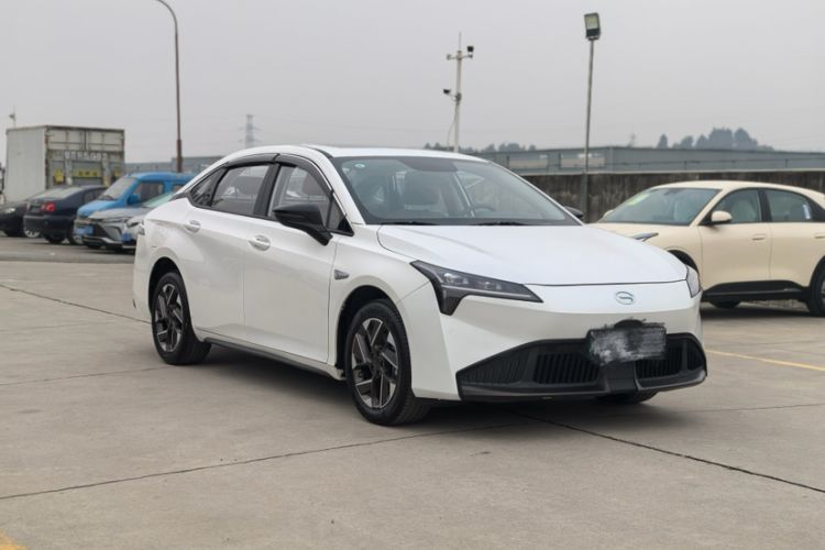 Used AION S Plus 2025 Comfort Version 53.241 kWh Exterior 4